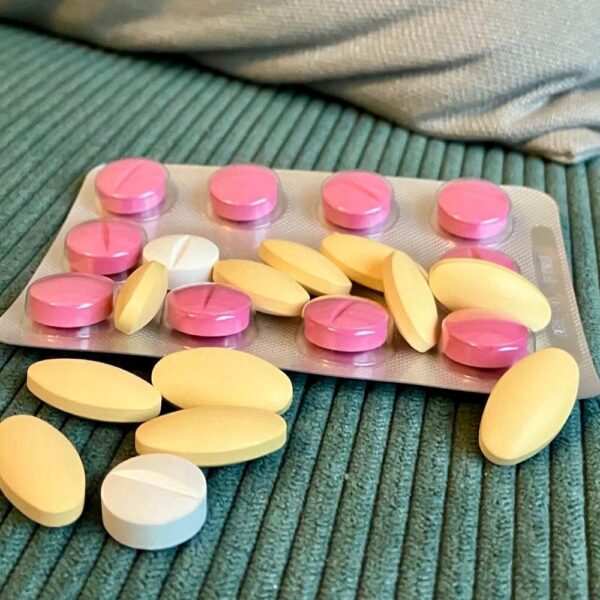 Foto mit verschiedenen Schmerztabletten